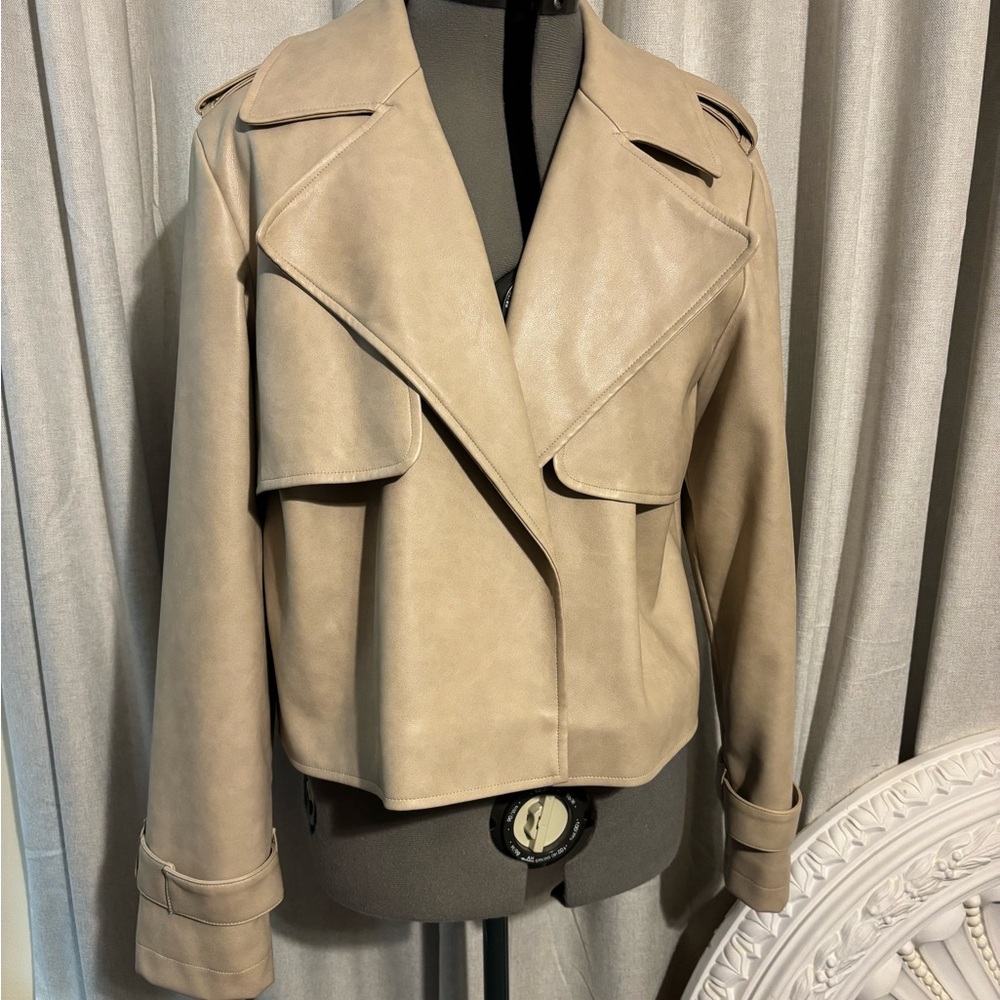 Bagatelle Women's Cream Trench Coat